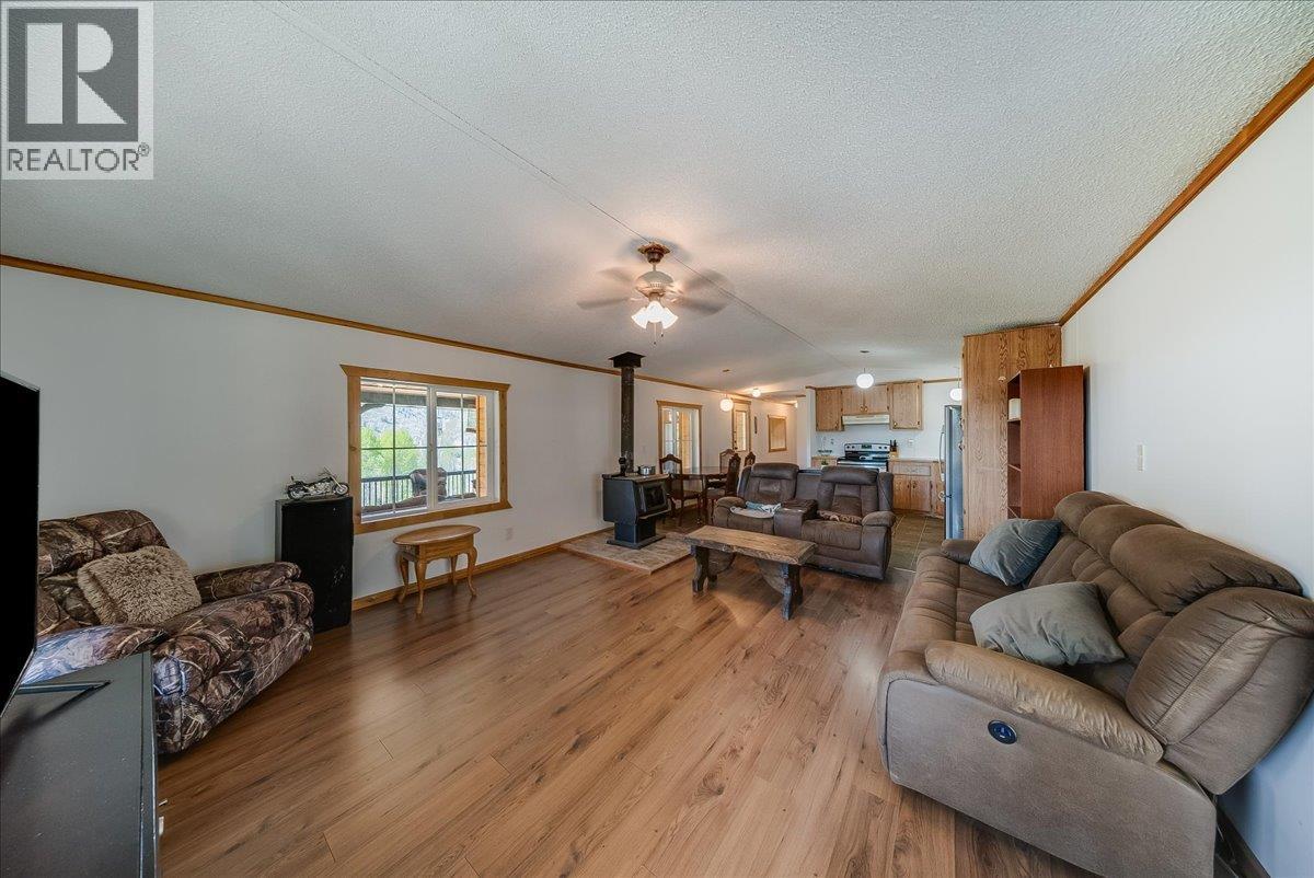 1232 Mcleod Road - 7