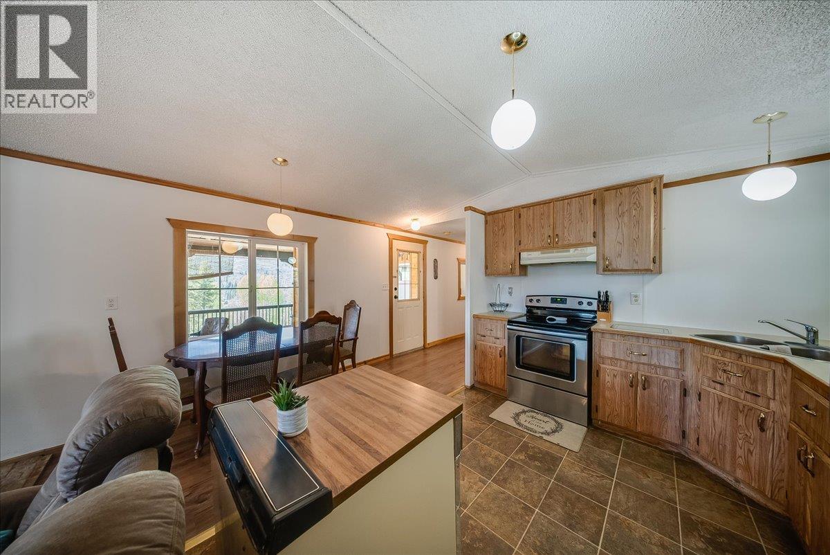 1232 Mcleod Road - 13