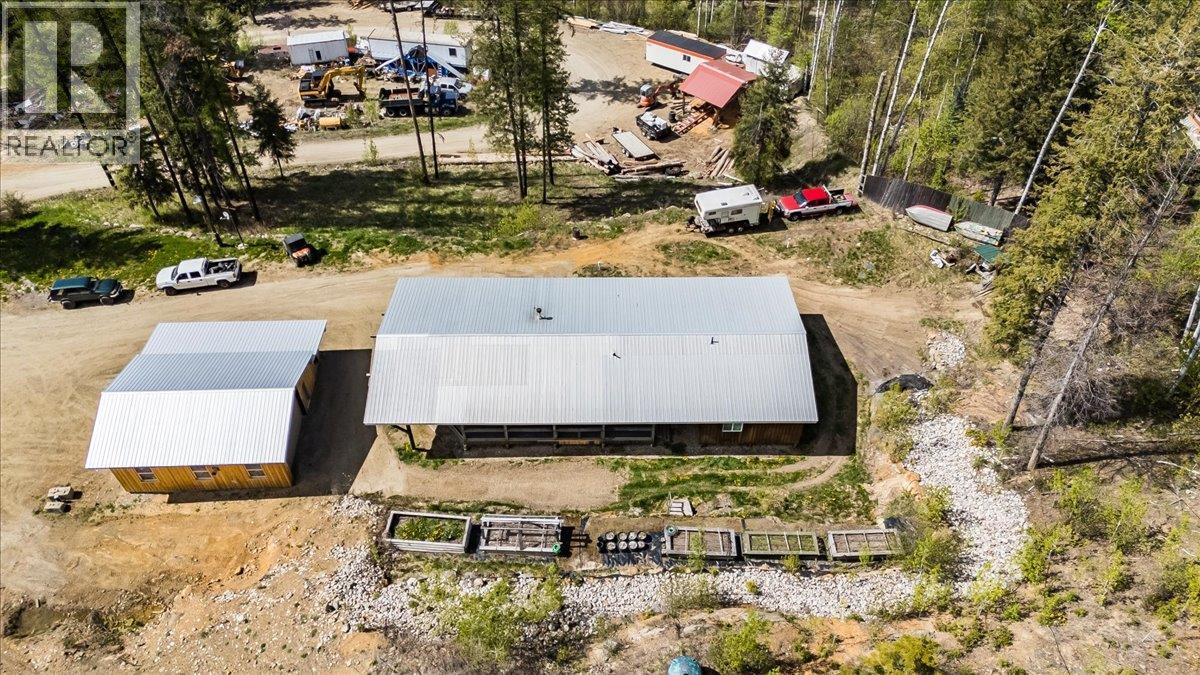 1232 Mcleod Road - 54