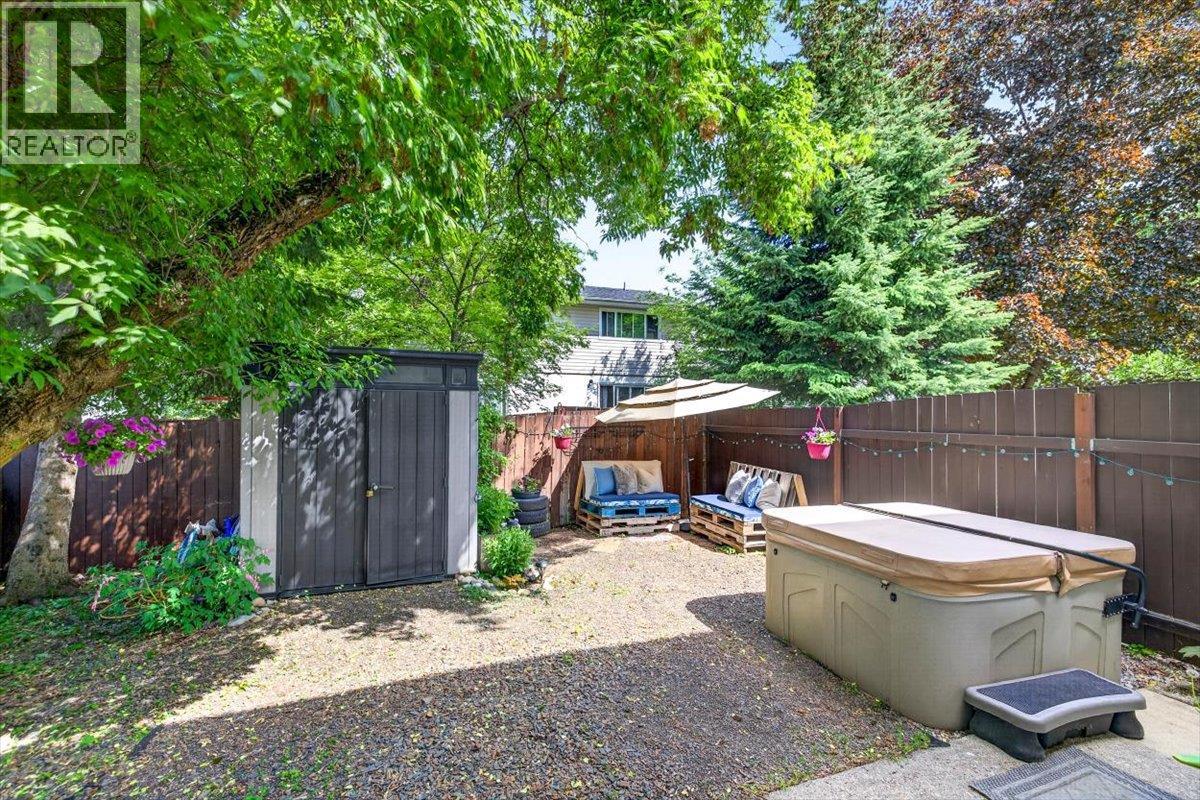 33A MT TRINITY Avenue - 25