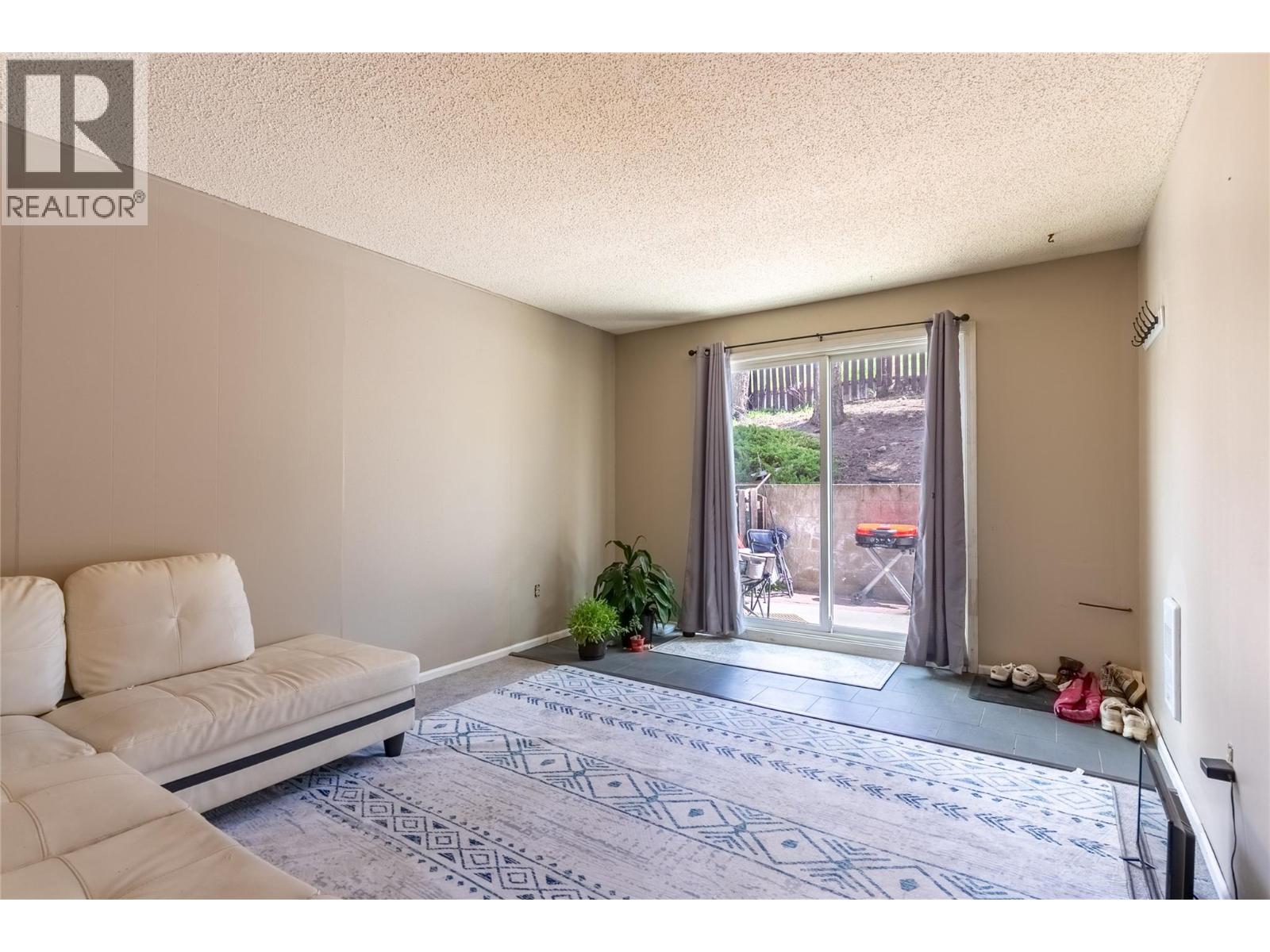 #101 279 Alder Drive - 5