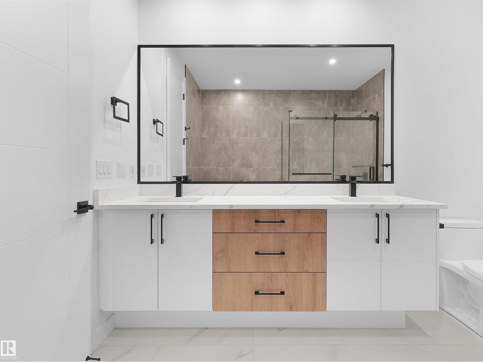 214 Crystal Creek Drive — photo 25