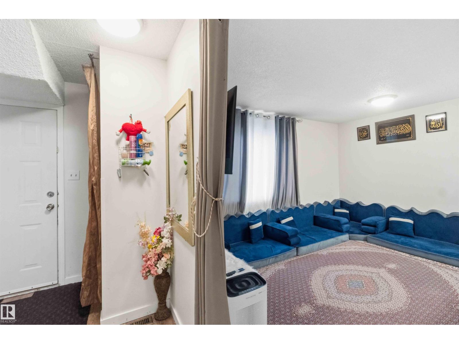 #203 11421 34 ST NW NW - 19