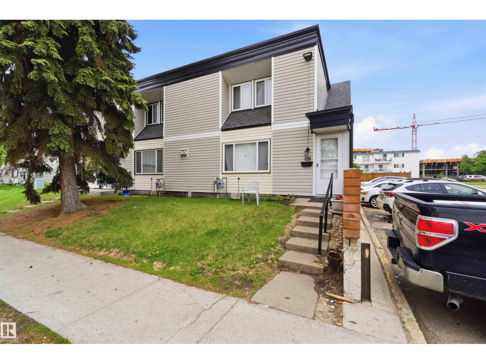 #203 11421 34 ST NW NW - 38