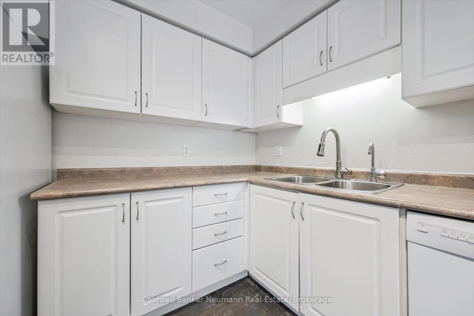 #26 30 IMPERIAL ROAD S - 12