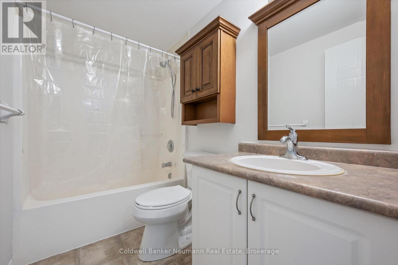 #26 30 IMPERIAL ROAD S - 29