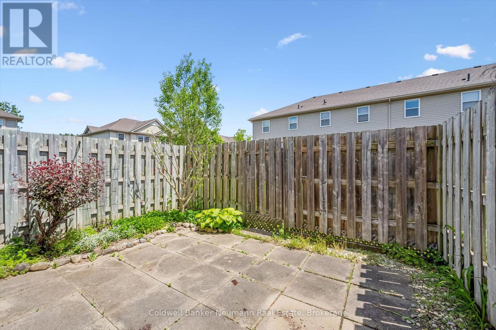#26 30 IMPERIAL ROAD S - 39