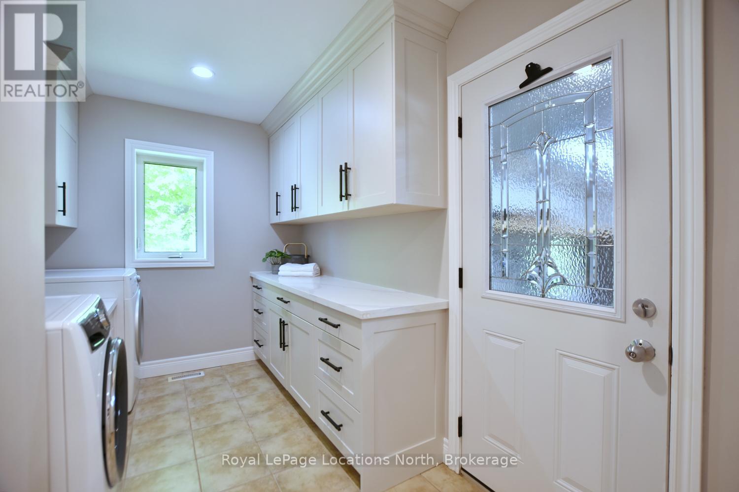 104 INGLIS DRIVE - 20