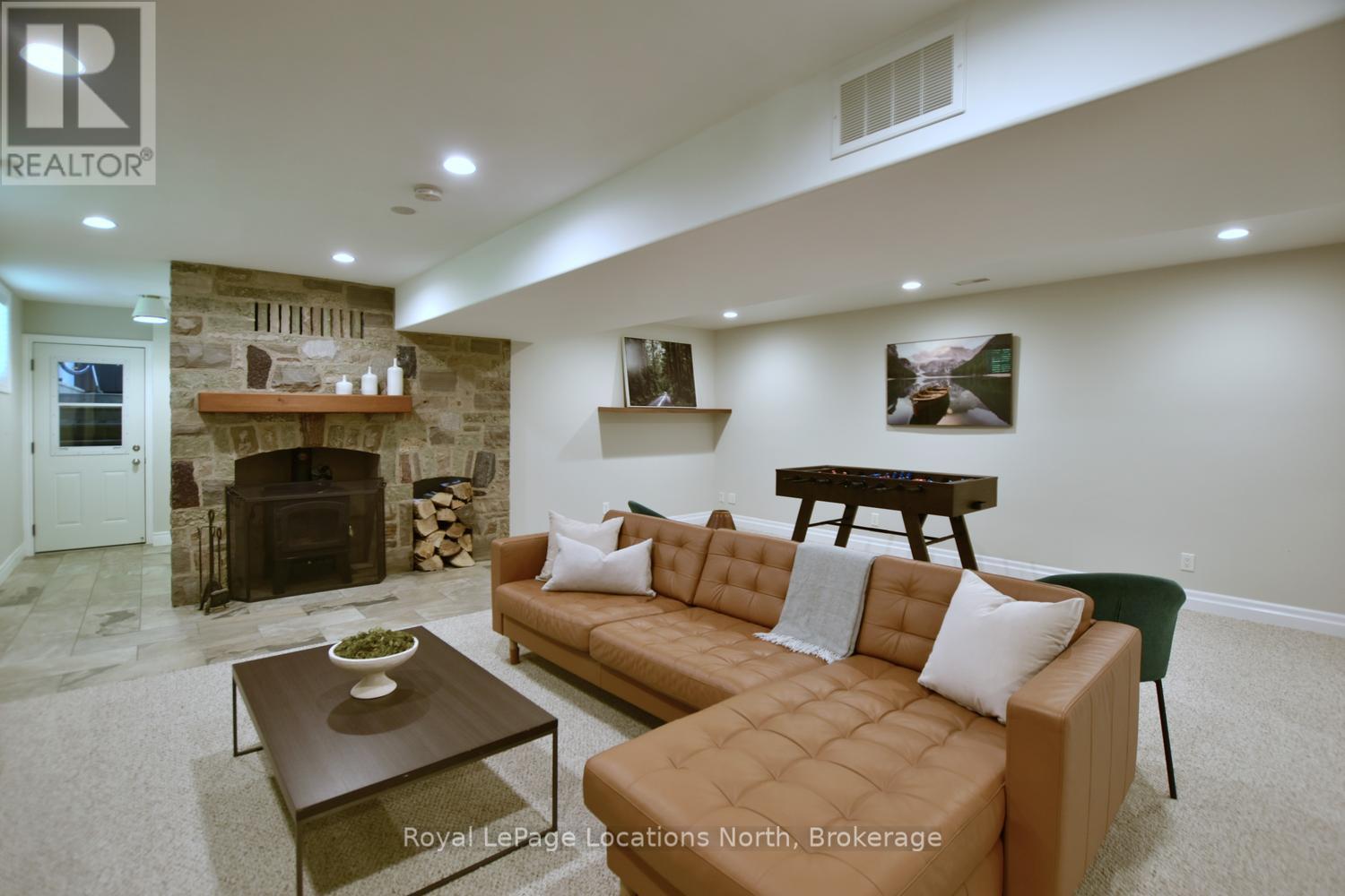 104 INGLIS DRIVE - 35