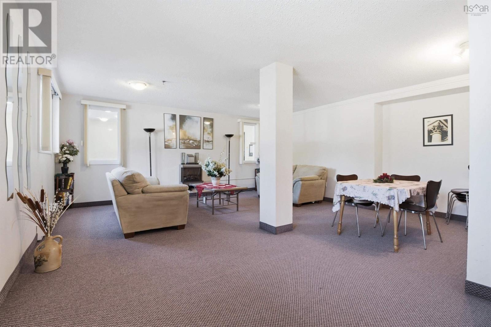 Property 24 of 45 of 241 281 Windmill Road