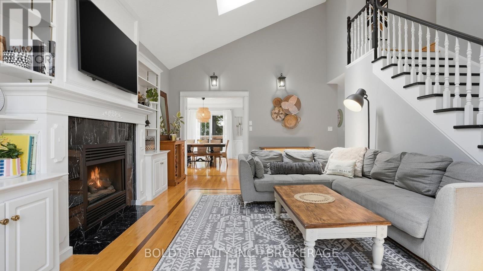 10 WESTWOOD DRIVE - 5
