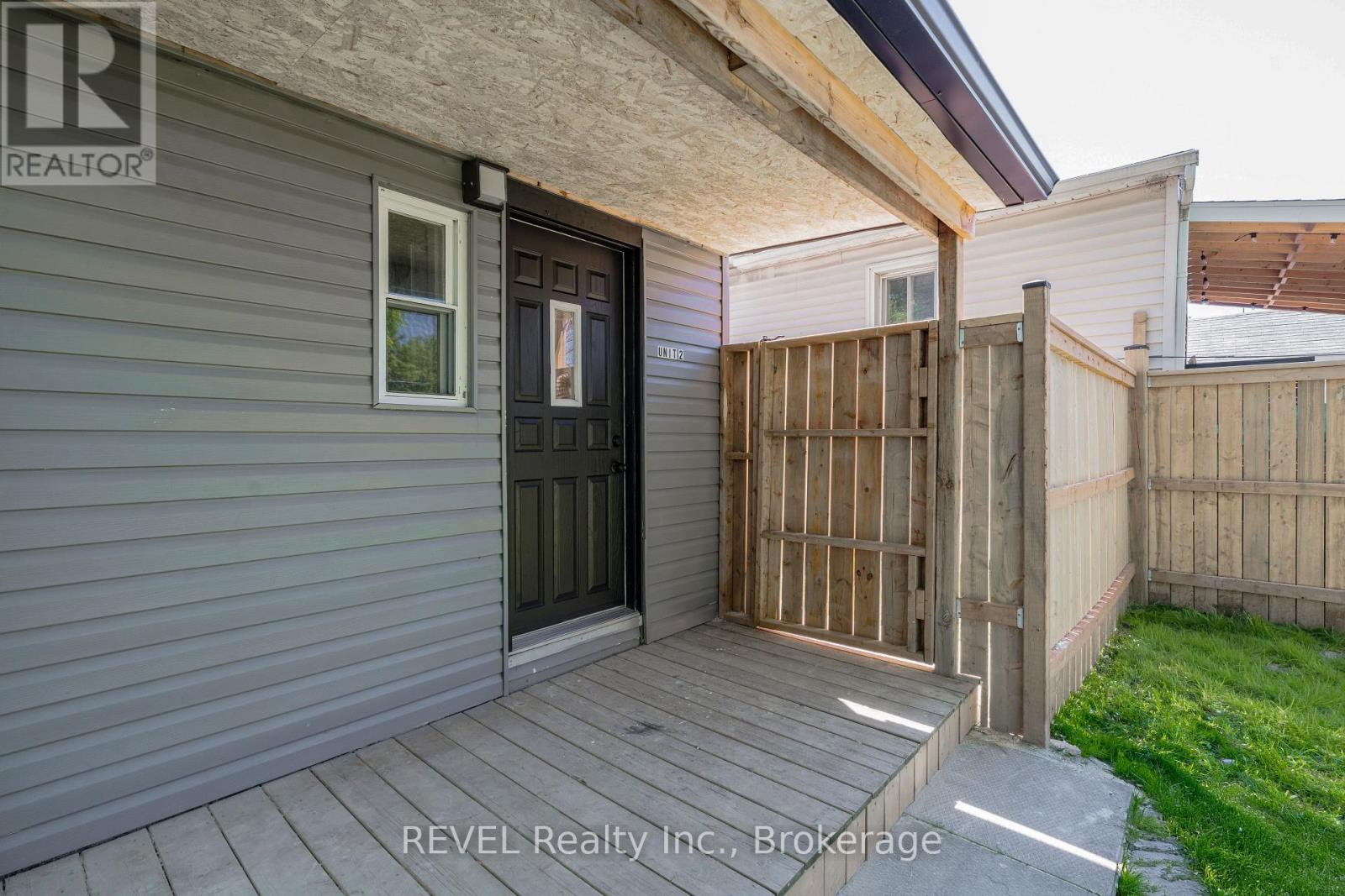 5261 BUCHANAN AVENUE - 28