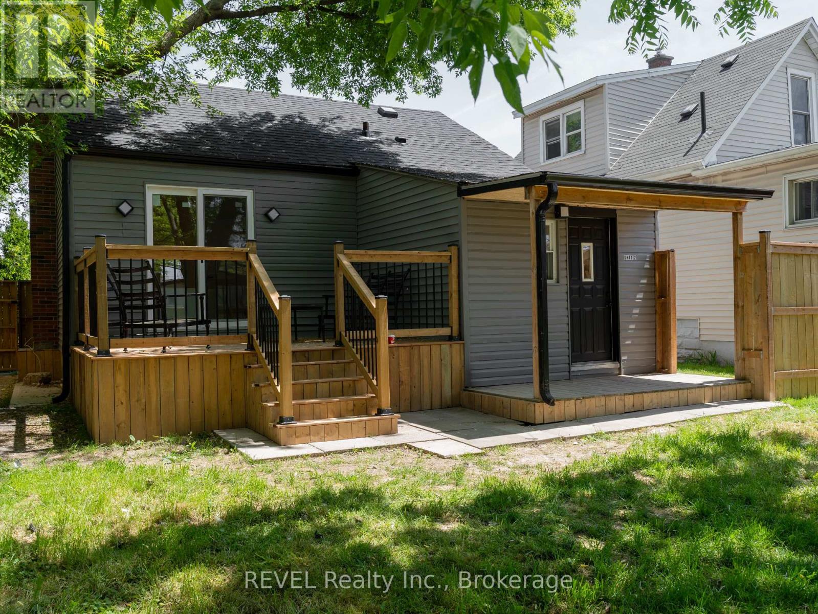 5261 BUCHANAN AVENUE - 30