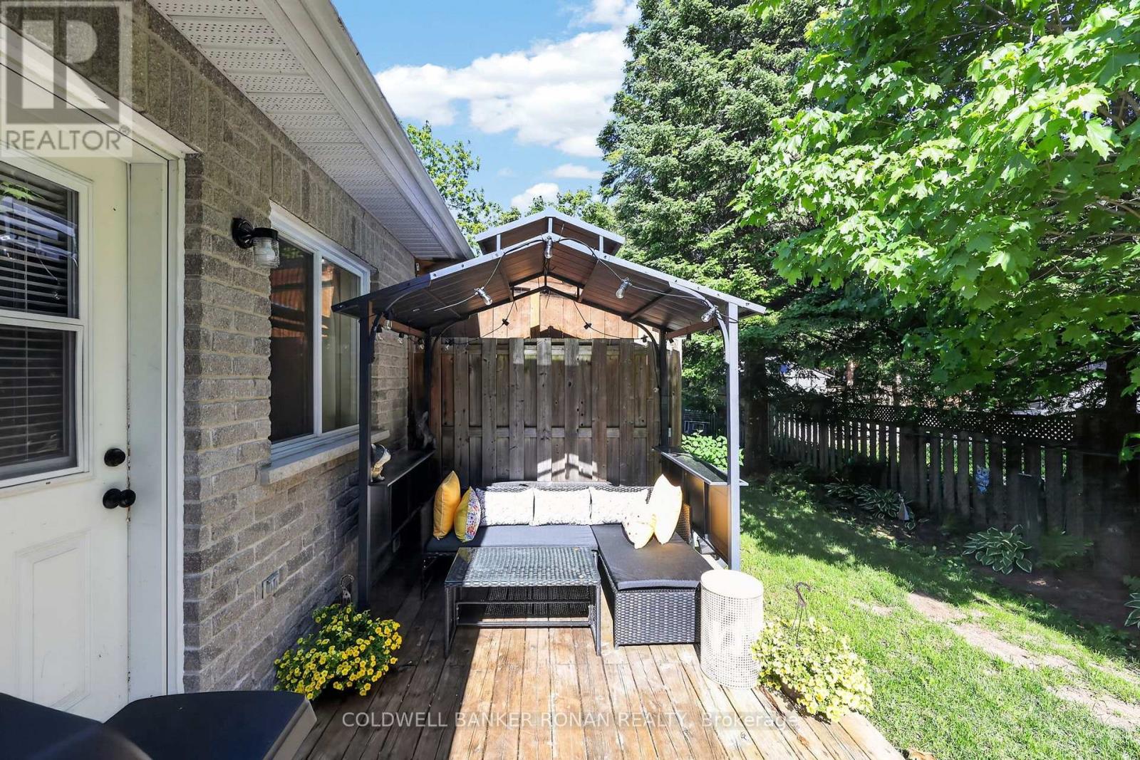 505 THOMAS STREET - 25