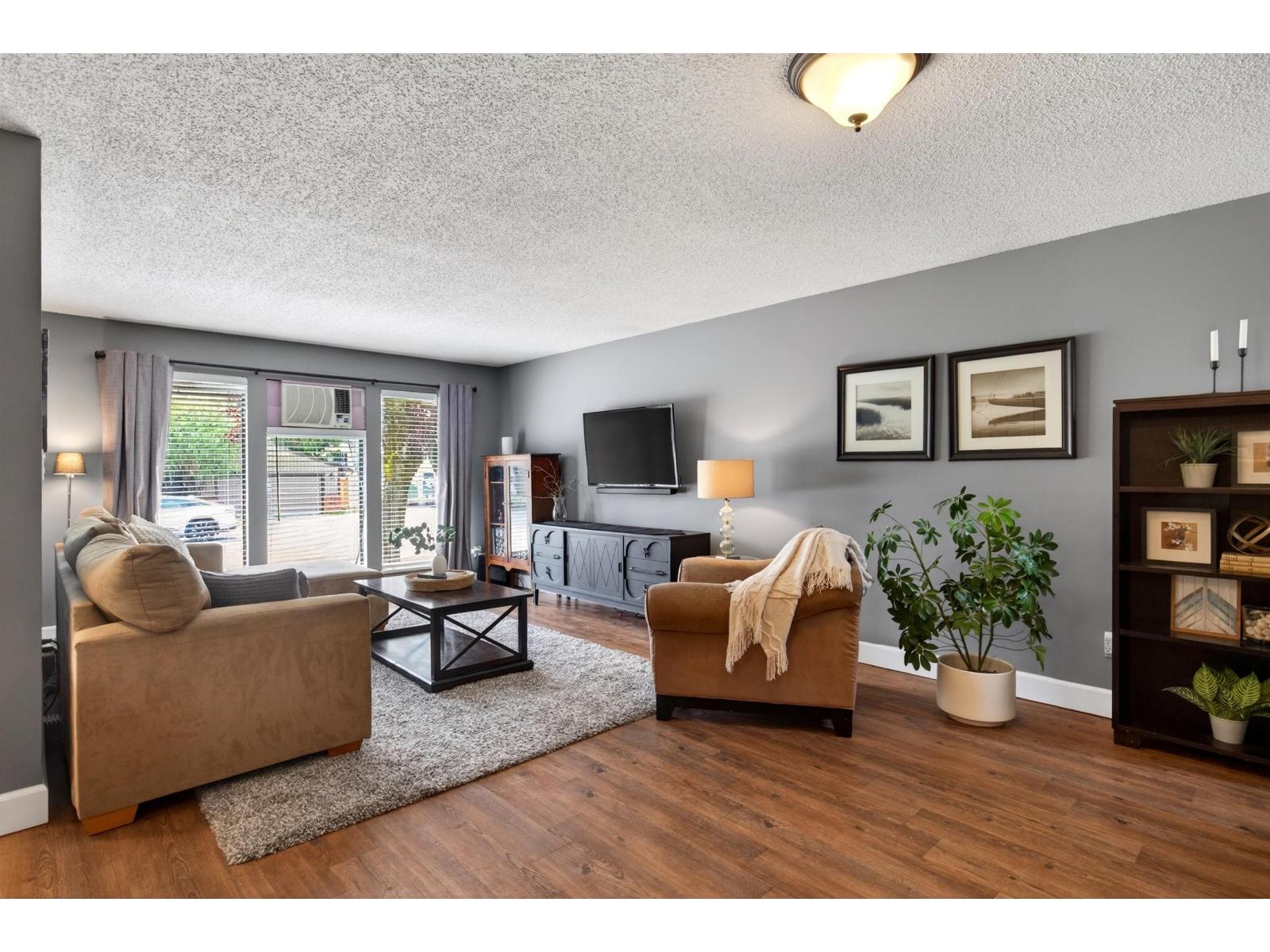 2472 WAYBURNE CRESCENT, Langley