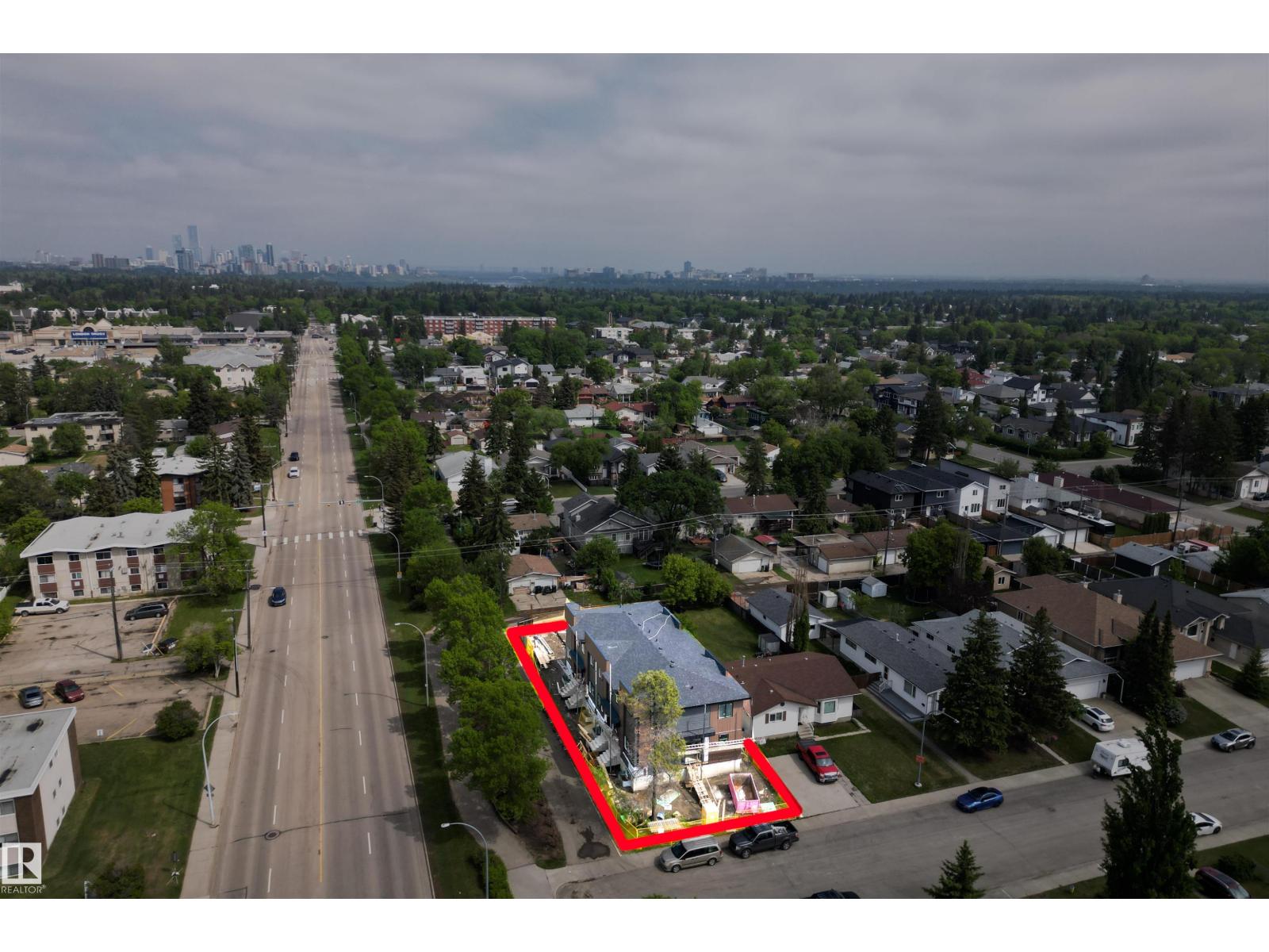 9945 154 ST NW - 3