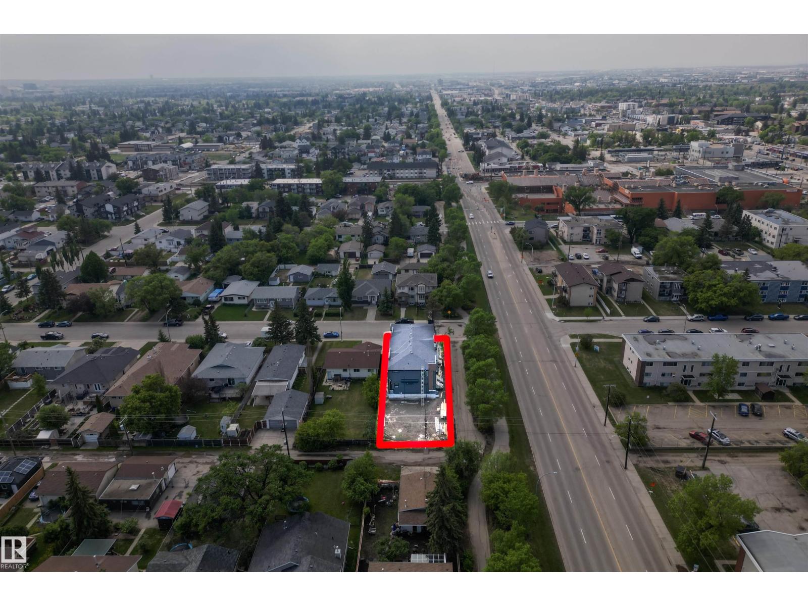 9945 154 ST NW - 5