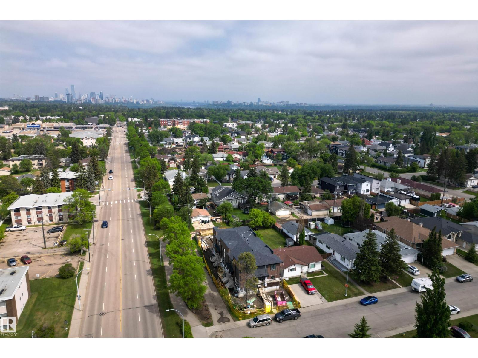 9945 154 ST NW - 7