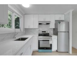 77 8220 King George Boulevard, Surrey, BC V3W6E1 Photo 9