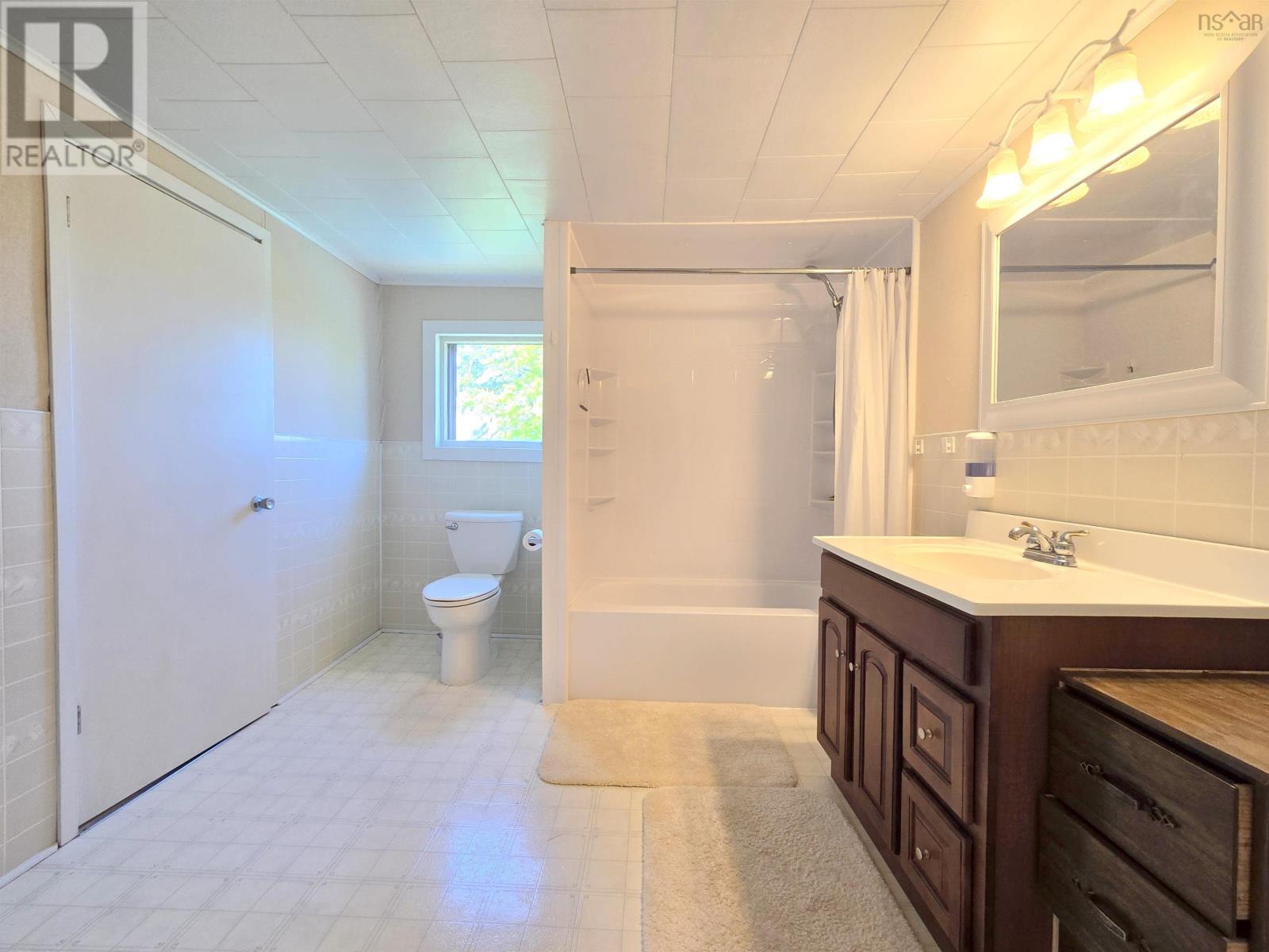 Property 2 of 36 of 19 Hurley Road