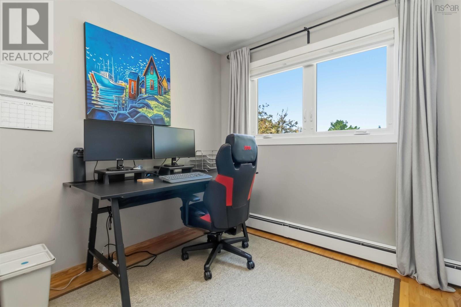 Property 24 of 40 of 122 Brook Street