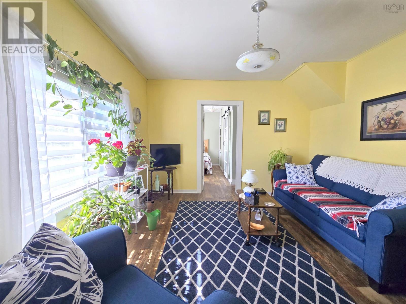 19 Hurley Road - 18
