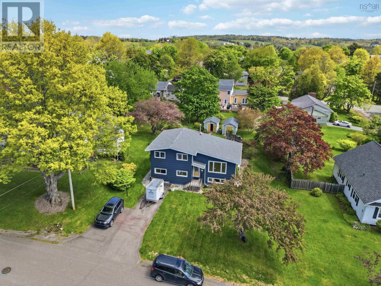 Property 29 of 40 of 122 Brook Street