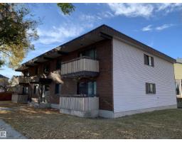 Fourplex for sale at 7708 91 St NW, Edmonton — MLS® E4492106