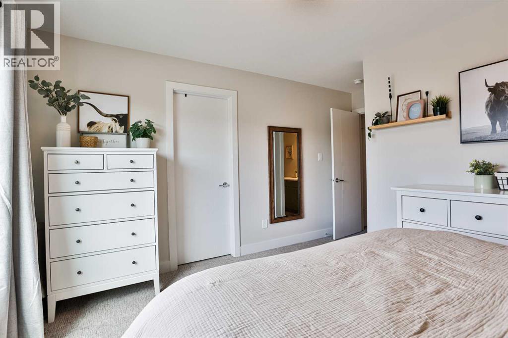 2729 47 Street S - 13