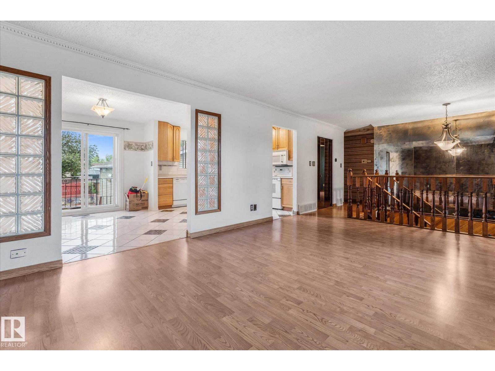 168 CLAREVIEW RD NW - 17