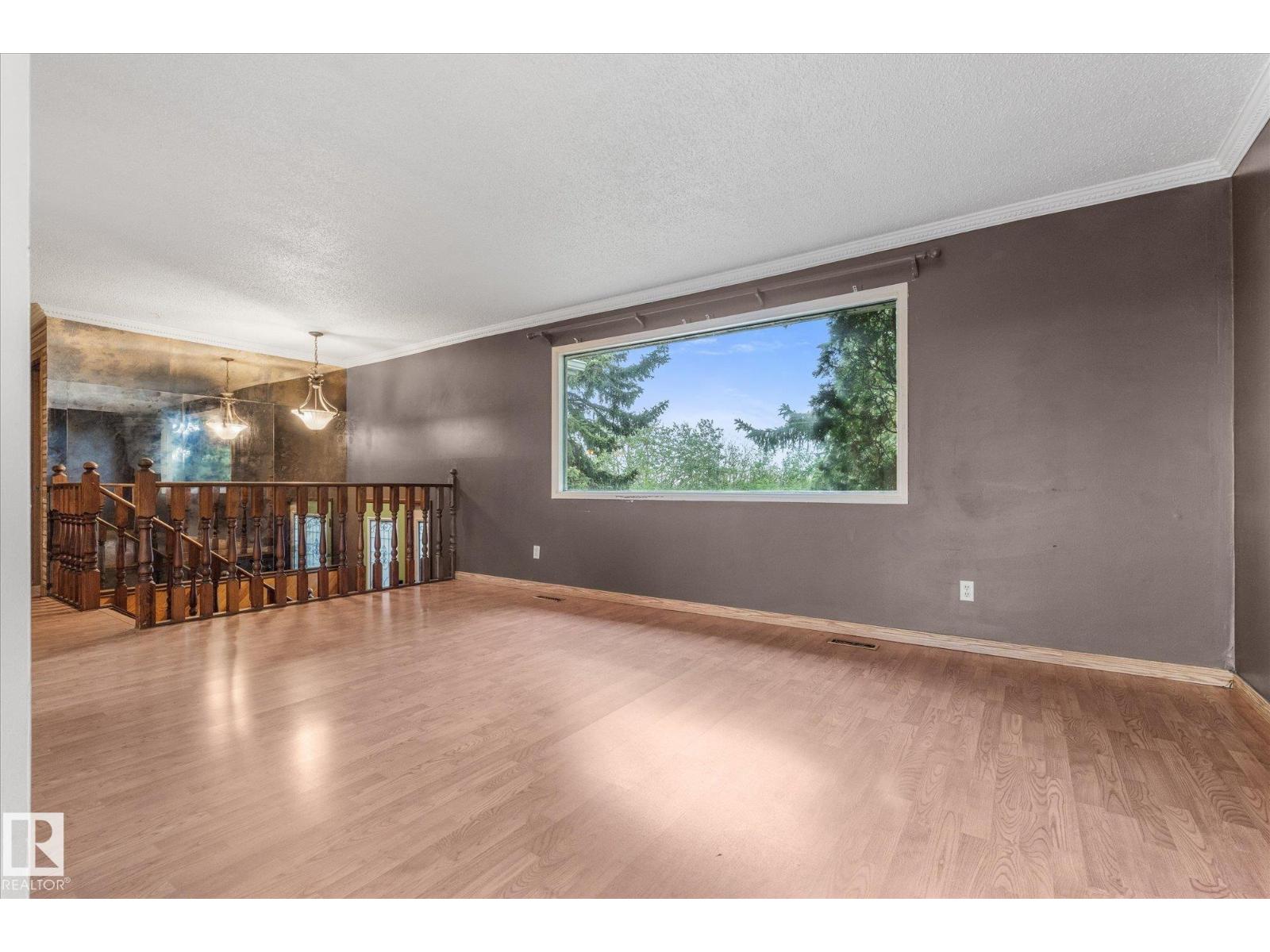 168 CLAREVIEW RD NW - 21