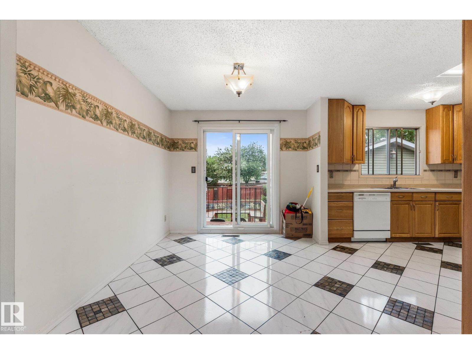168 CLAREVIEW RD NW - 25