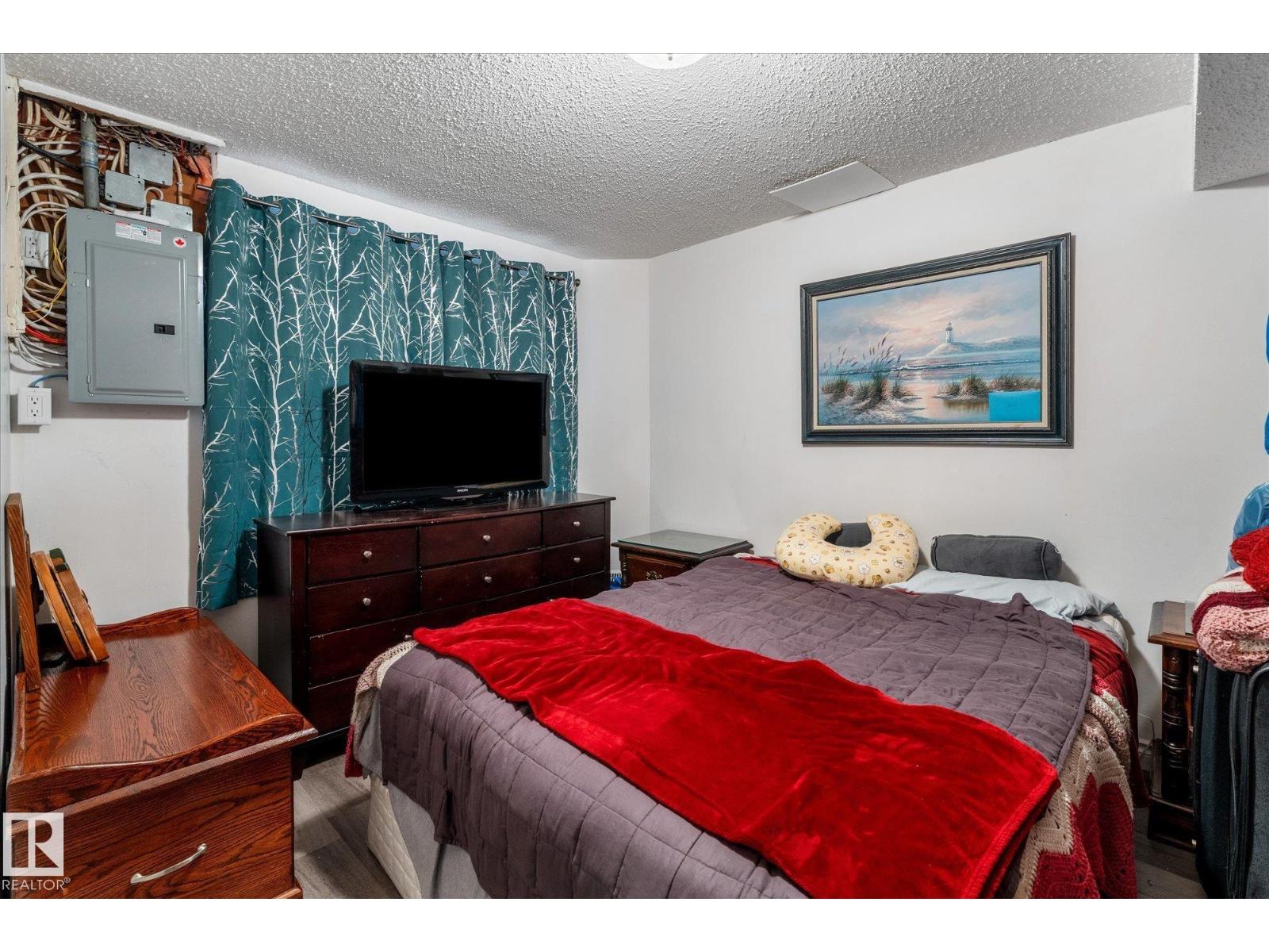 168 CLAREVIEW RD NW - 39