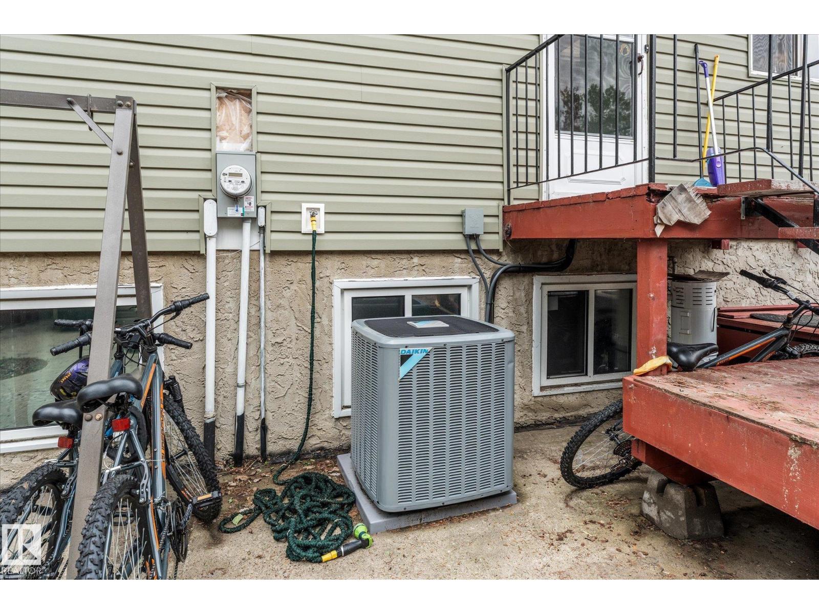 168 CLAREVIEW RD NW - 50