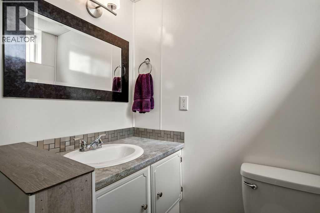 219 1st Avenue NW — photo 34