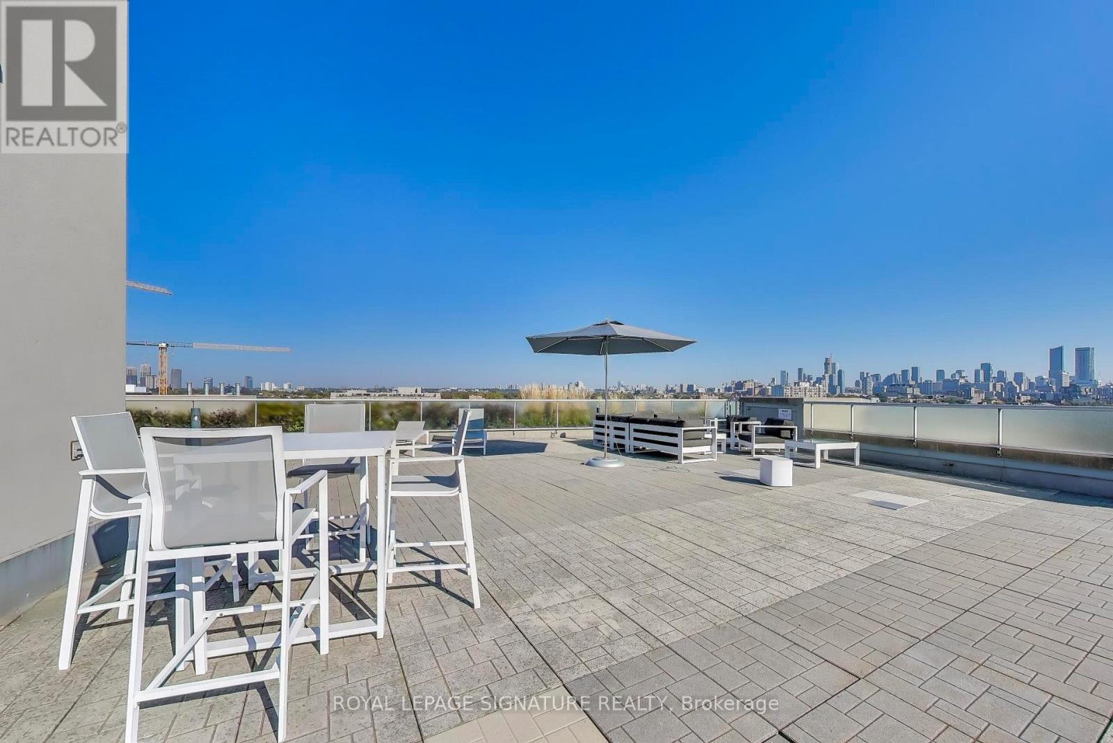 #411 1 SHAW STREET - 44