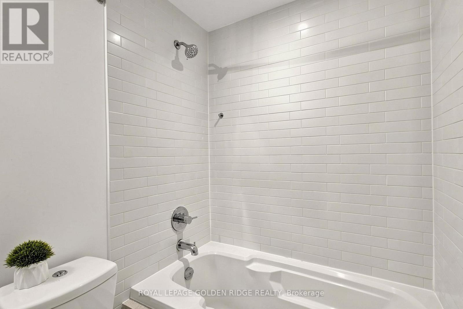 #1108 21 WIDMER STREET - 34