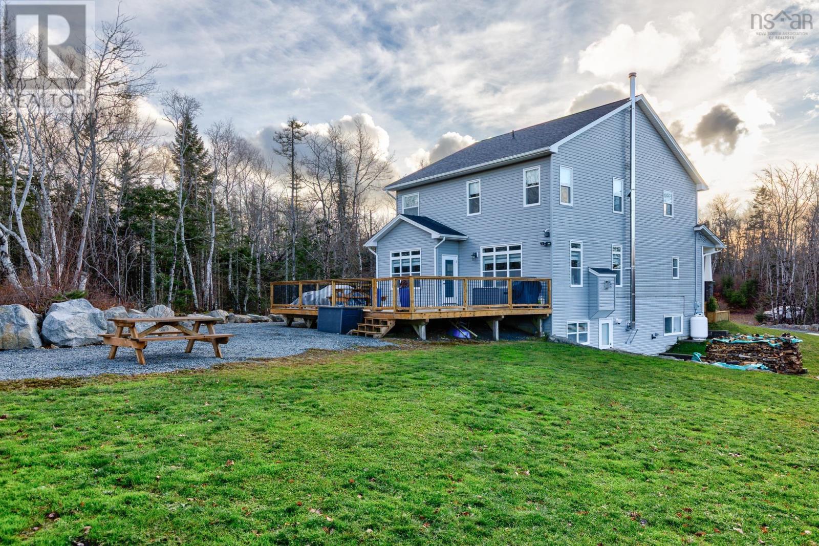 4566 St Margarets Bay Road - 10