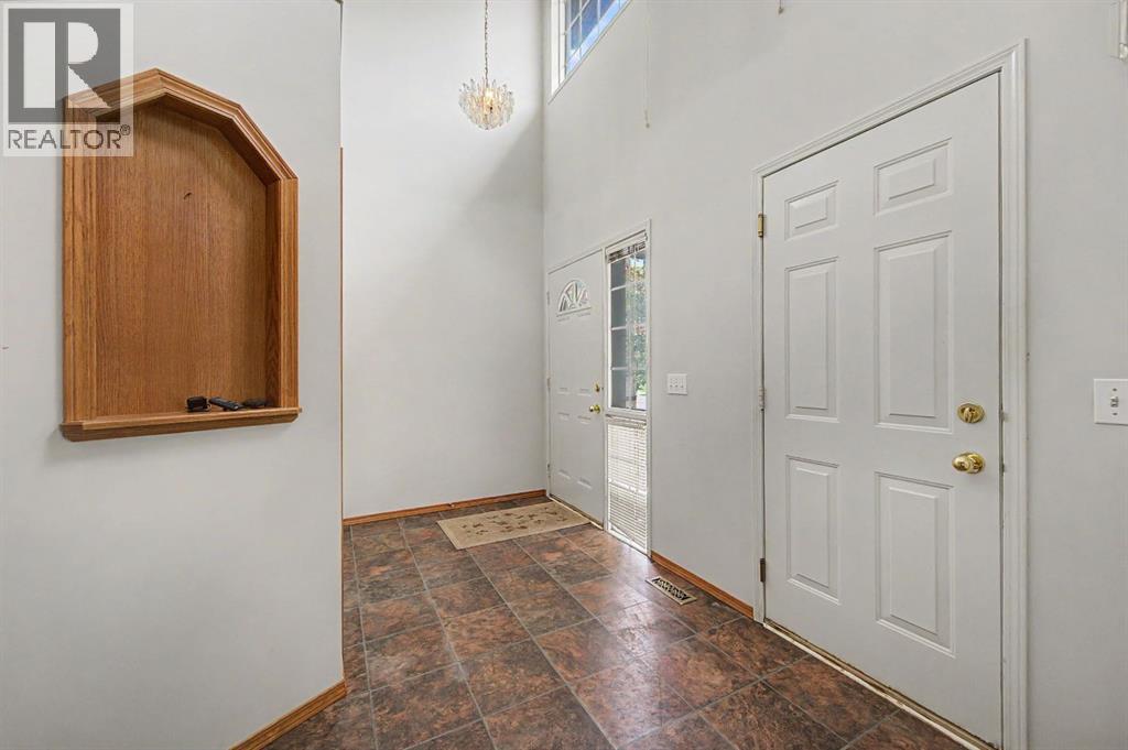 826 Coventry Drive NE - 18