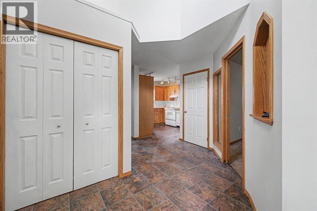 826 Coventry Drive NE - 17