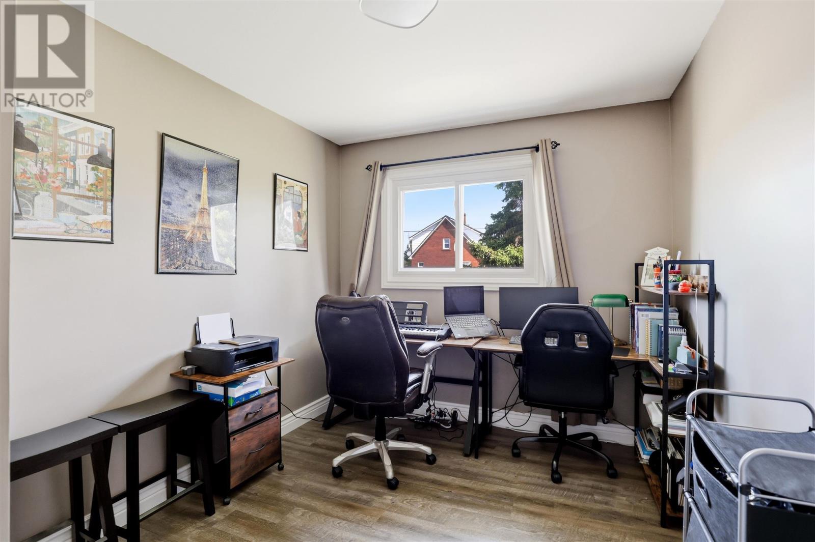 197 Churchill AVE - 17