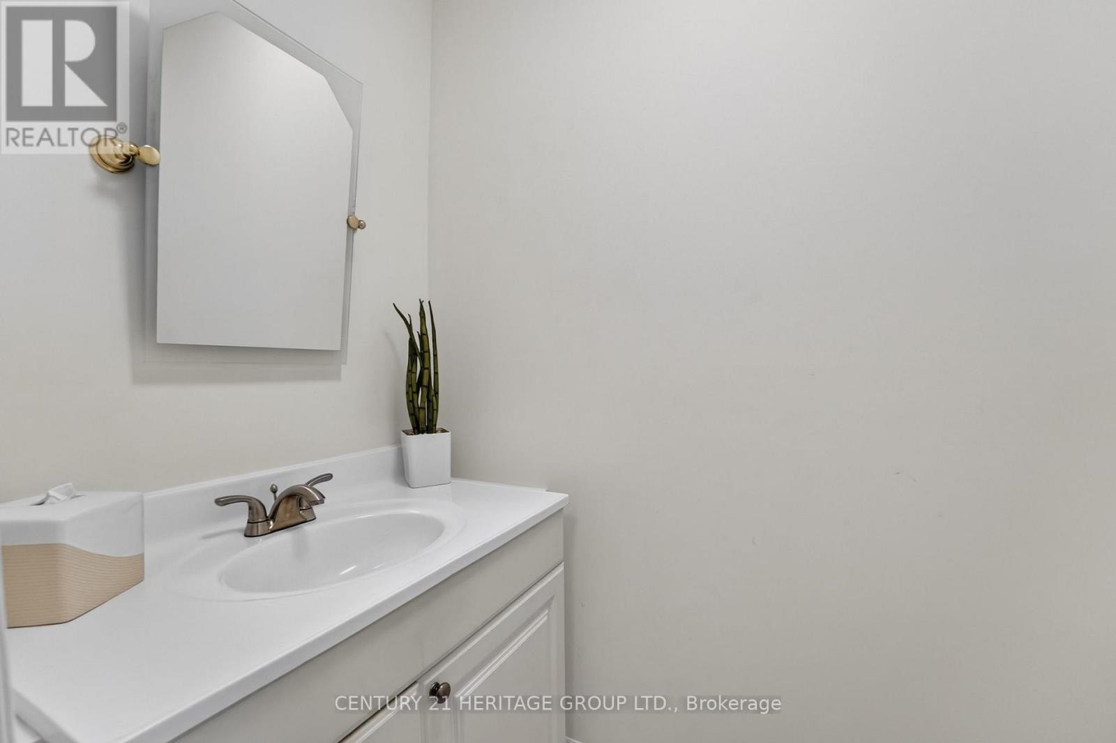 130 FLETCHER STREET - 14
