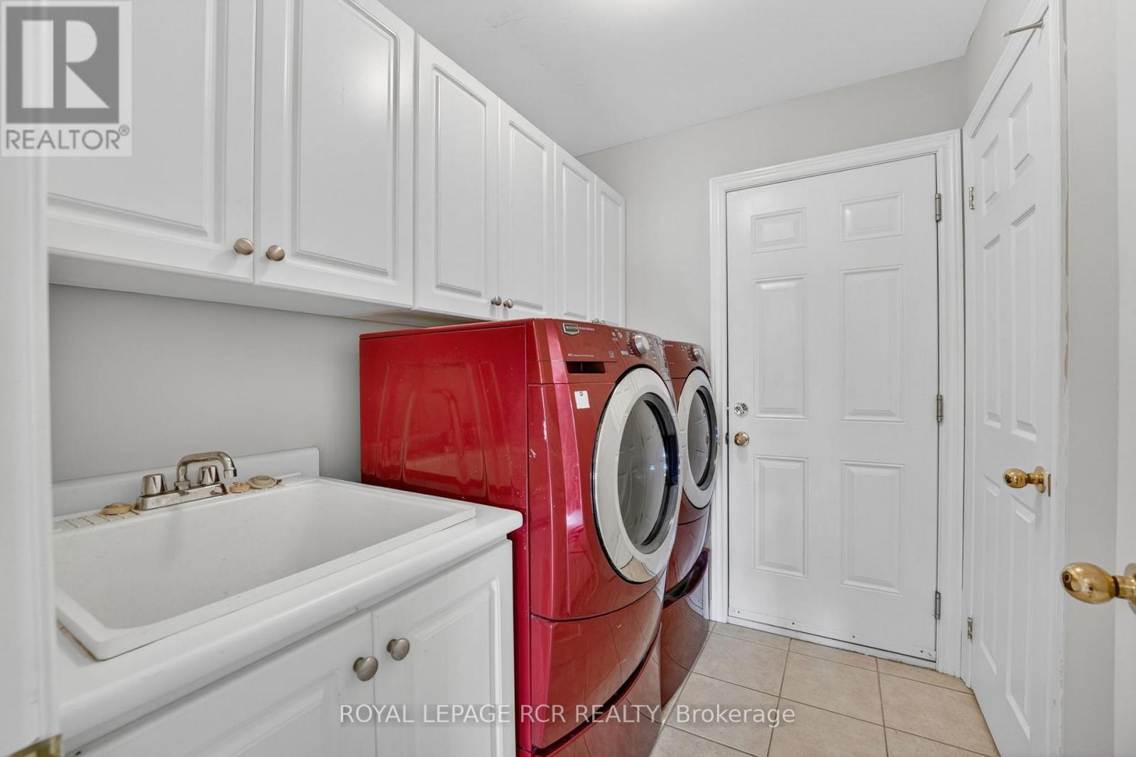 71 ELMWOOD AVENUE - 28