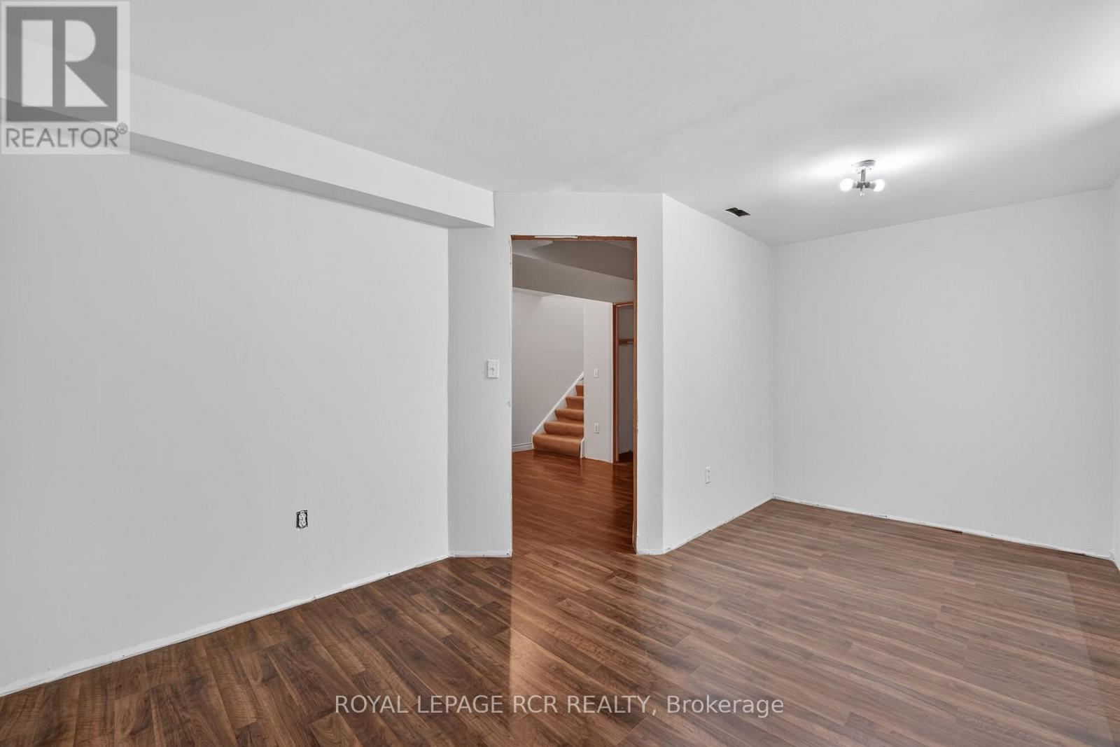 71 ELMWOOD AVENUE - 32