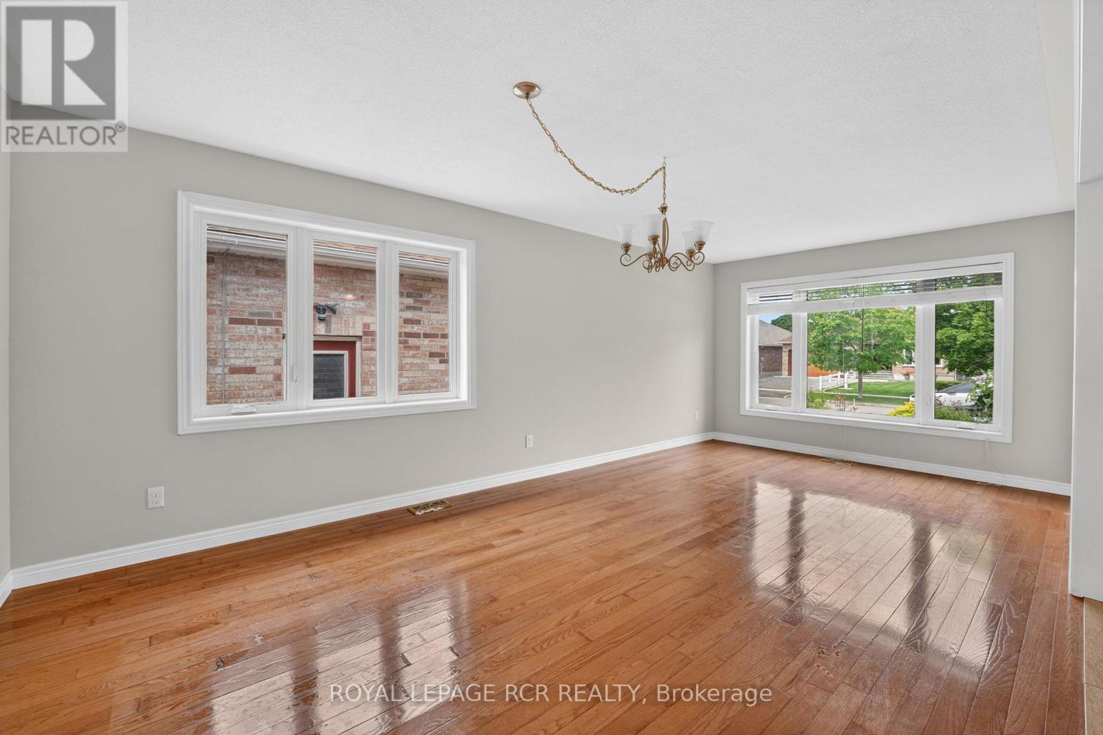 71 ELMWOOD AVENUE - 4