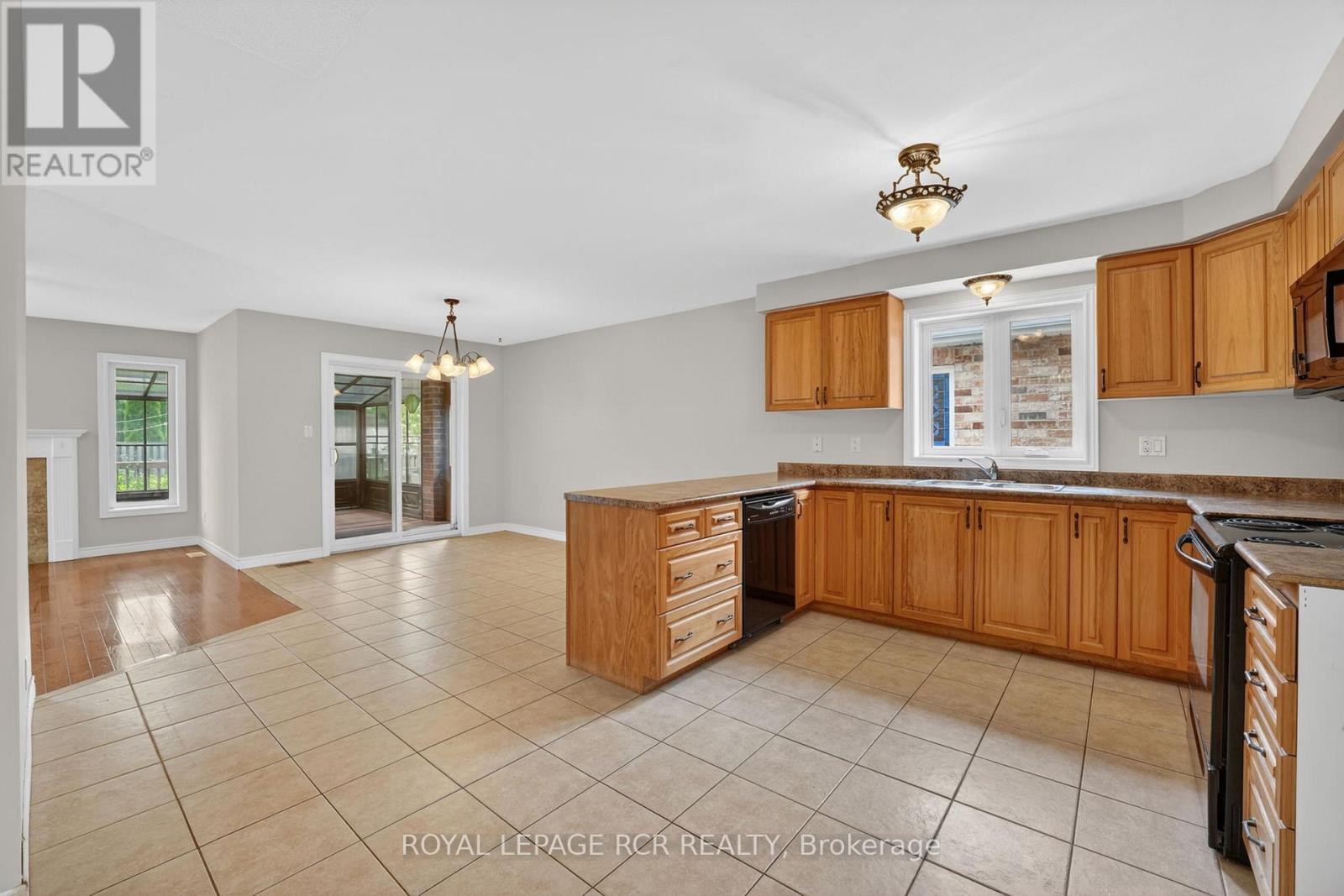 71 ELMWOOD AVENUE - 6