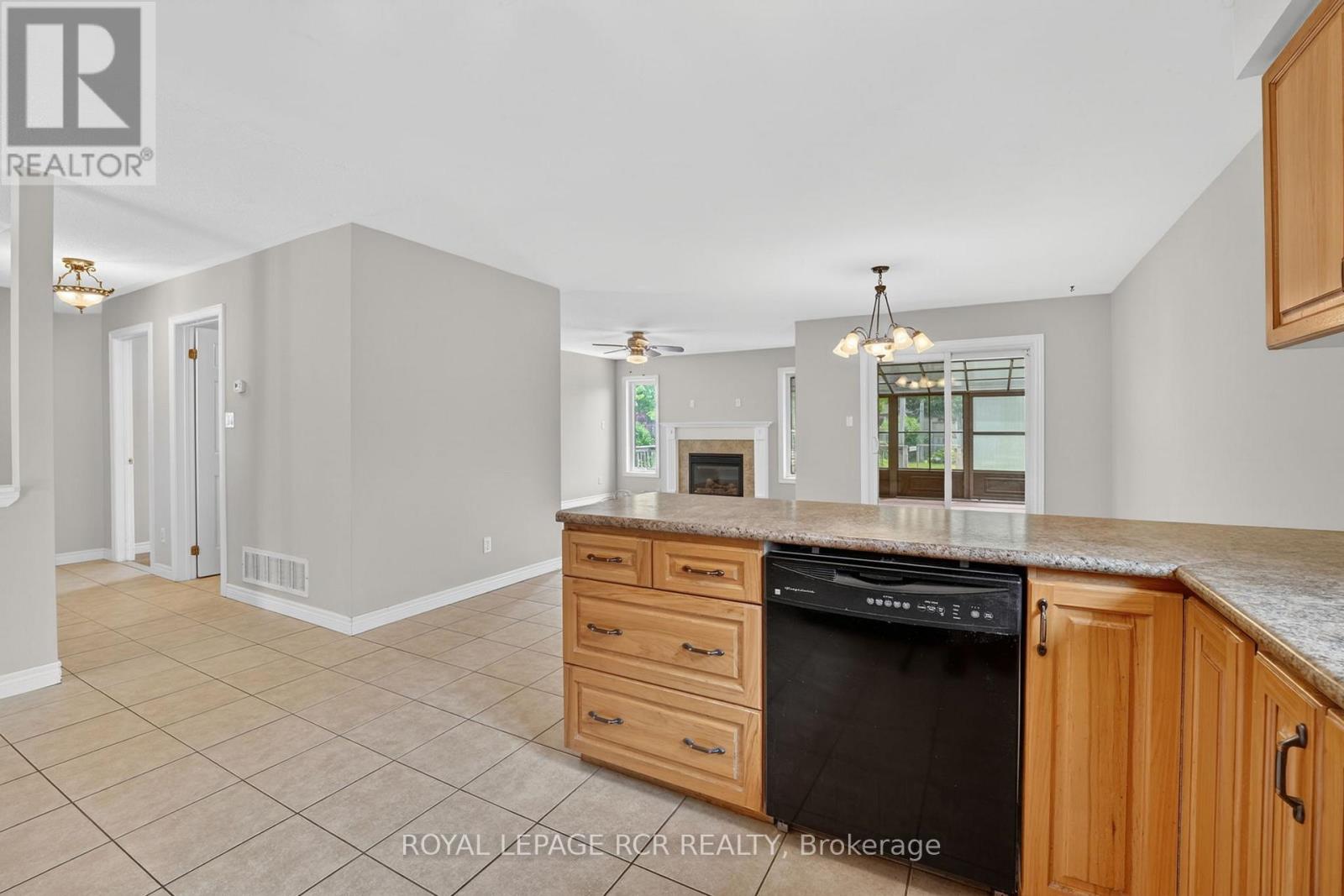 71 ELMWOOD AVENUE - 9