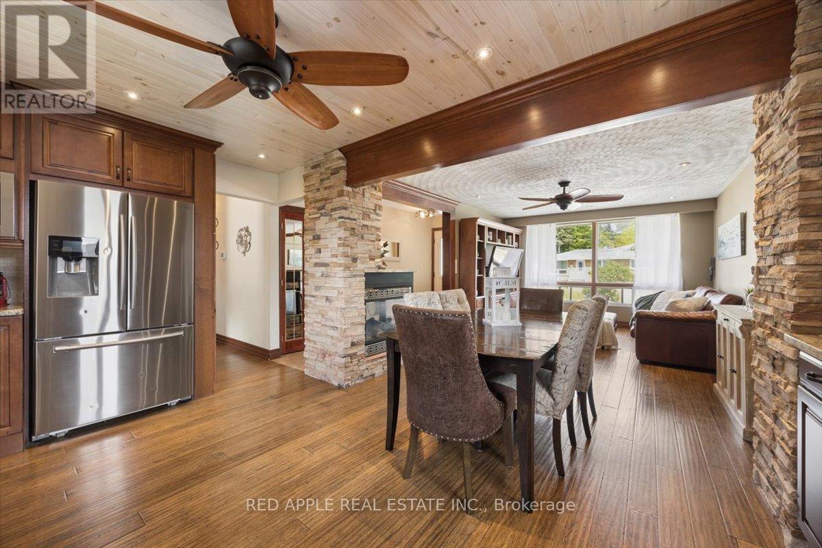 112 LUXURY AVENUE - 7