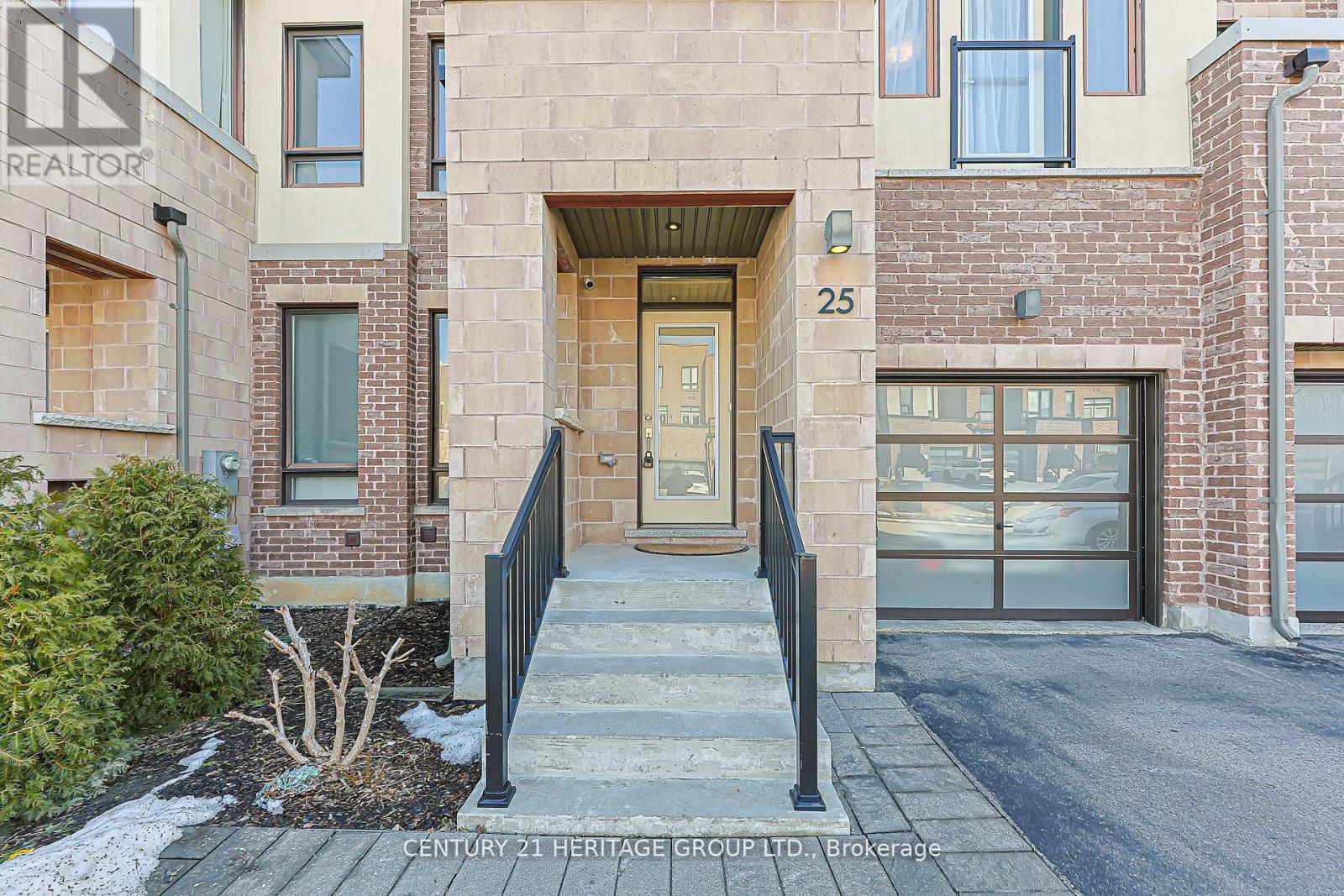 25 HELLIWELL CRESCENT - Image 2