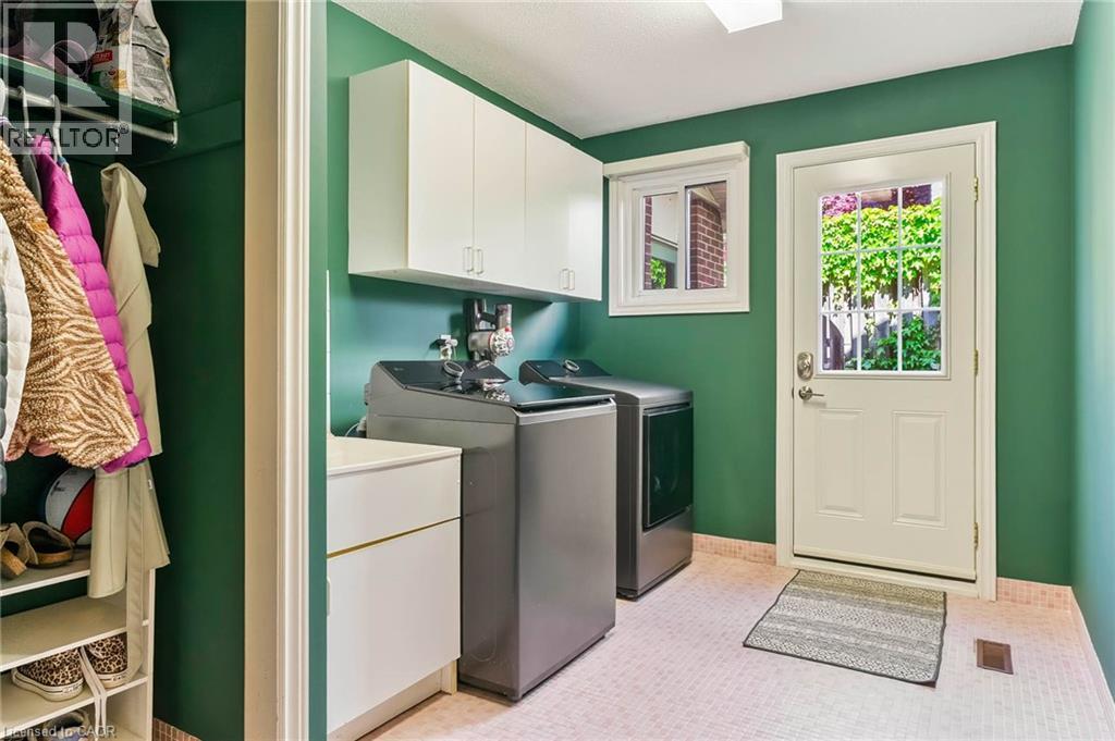 255 SPRING GARDEN Road - 16